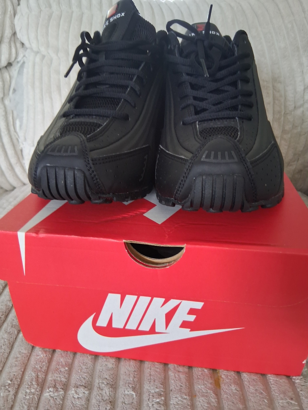 Nike Men's Black Athletic Sneakers